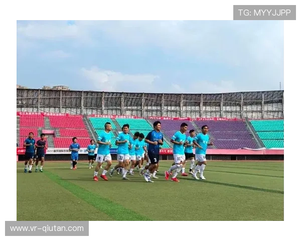 各参赛队调整状态,全力备战重要轮次比赛 各参赛队调整状态,全力备战重要轮次比赛